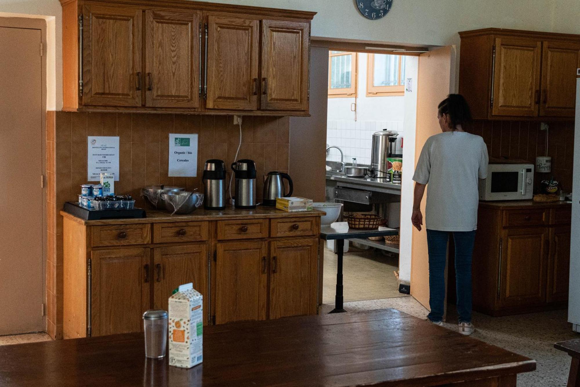 Auberge De Jeunesse Hi Αρλ Εξωτερικό φωτογραφία