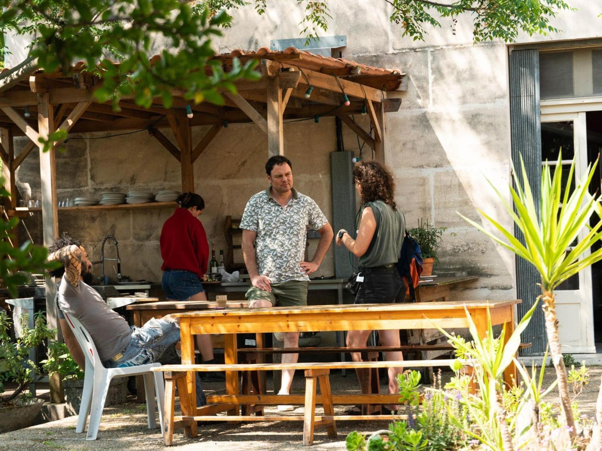 Auberge De Jeunesse Hi Αρλ Εξωτερικό φωτογραφία